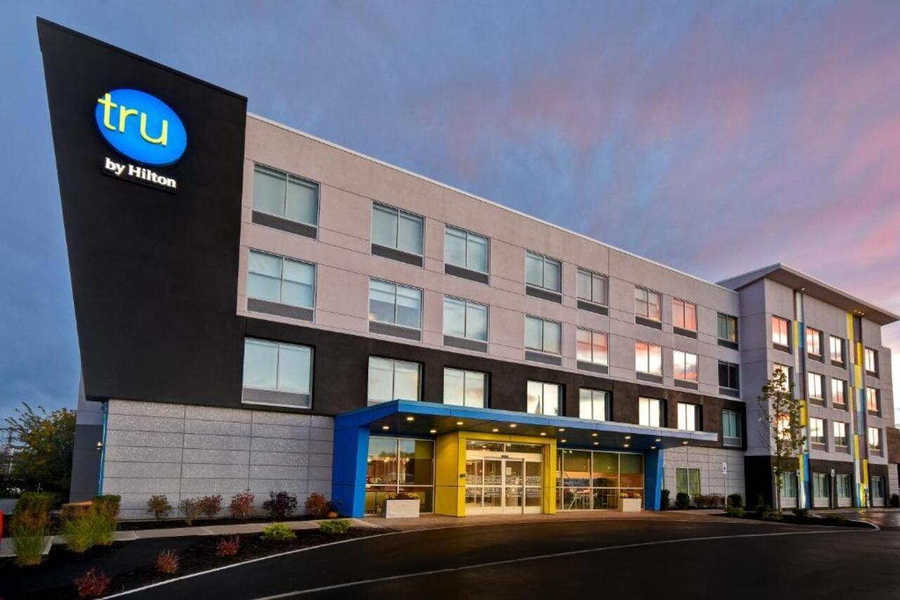 Hotel Tru By Hilton Concord, Nh Exterior foto