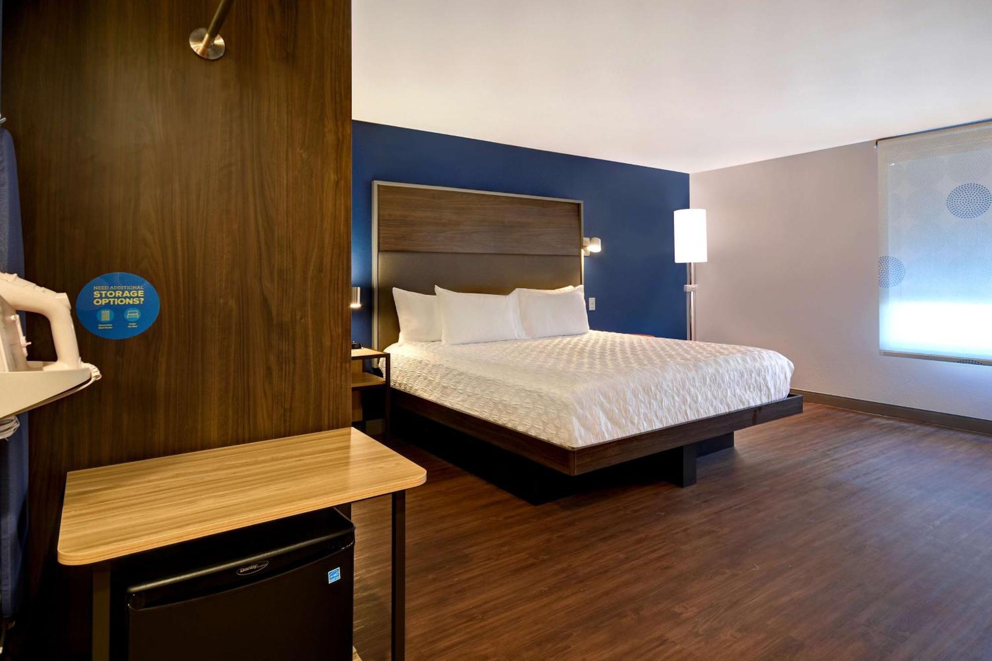 Hotel Tru By Hilton Concord, Nh Exterior foto