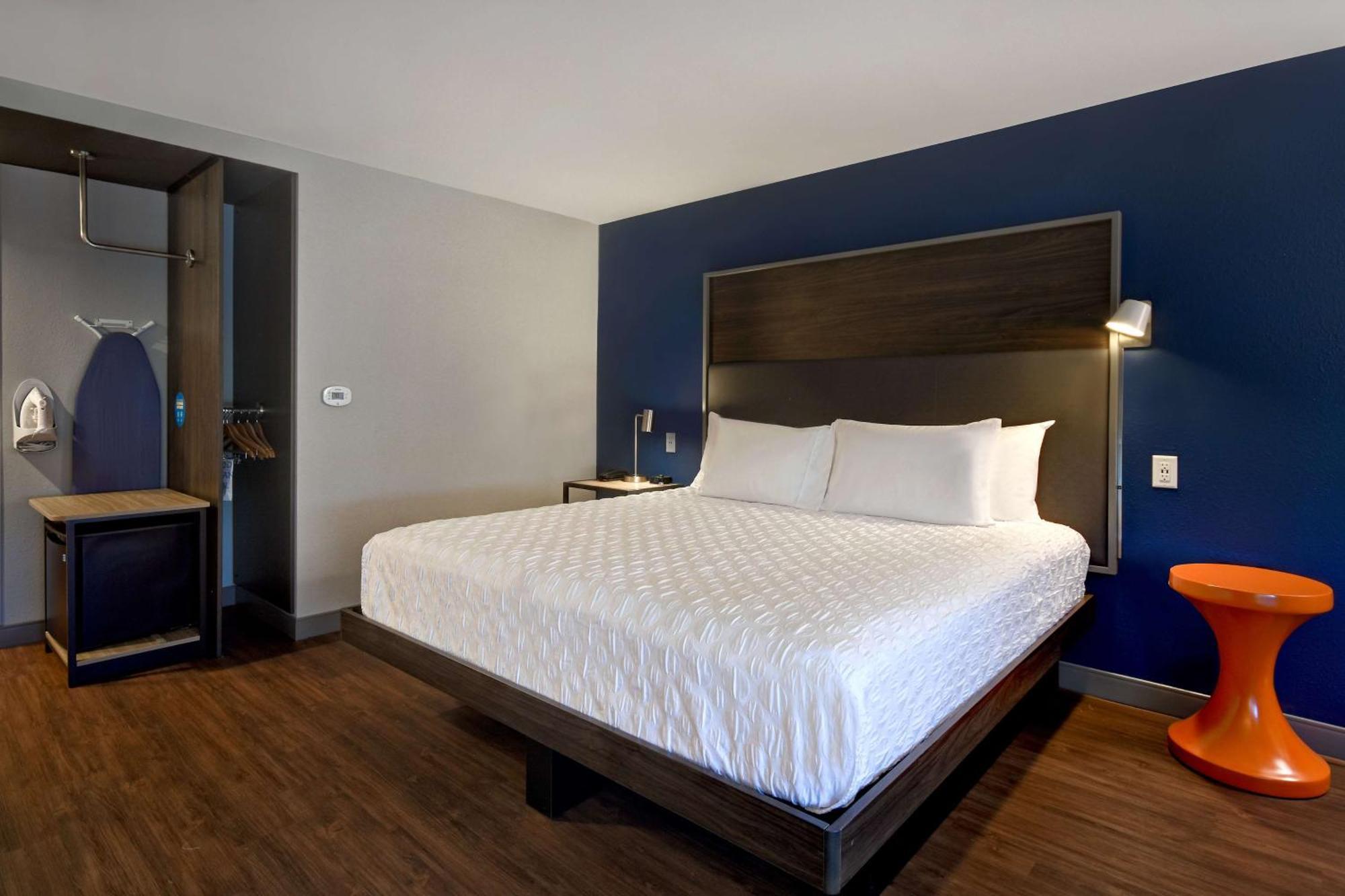 Hotel Tru By Hilton Concord, Nh Exterior foto