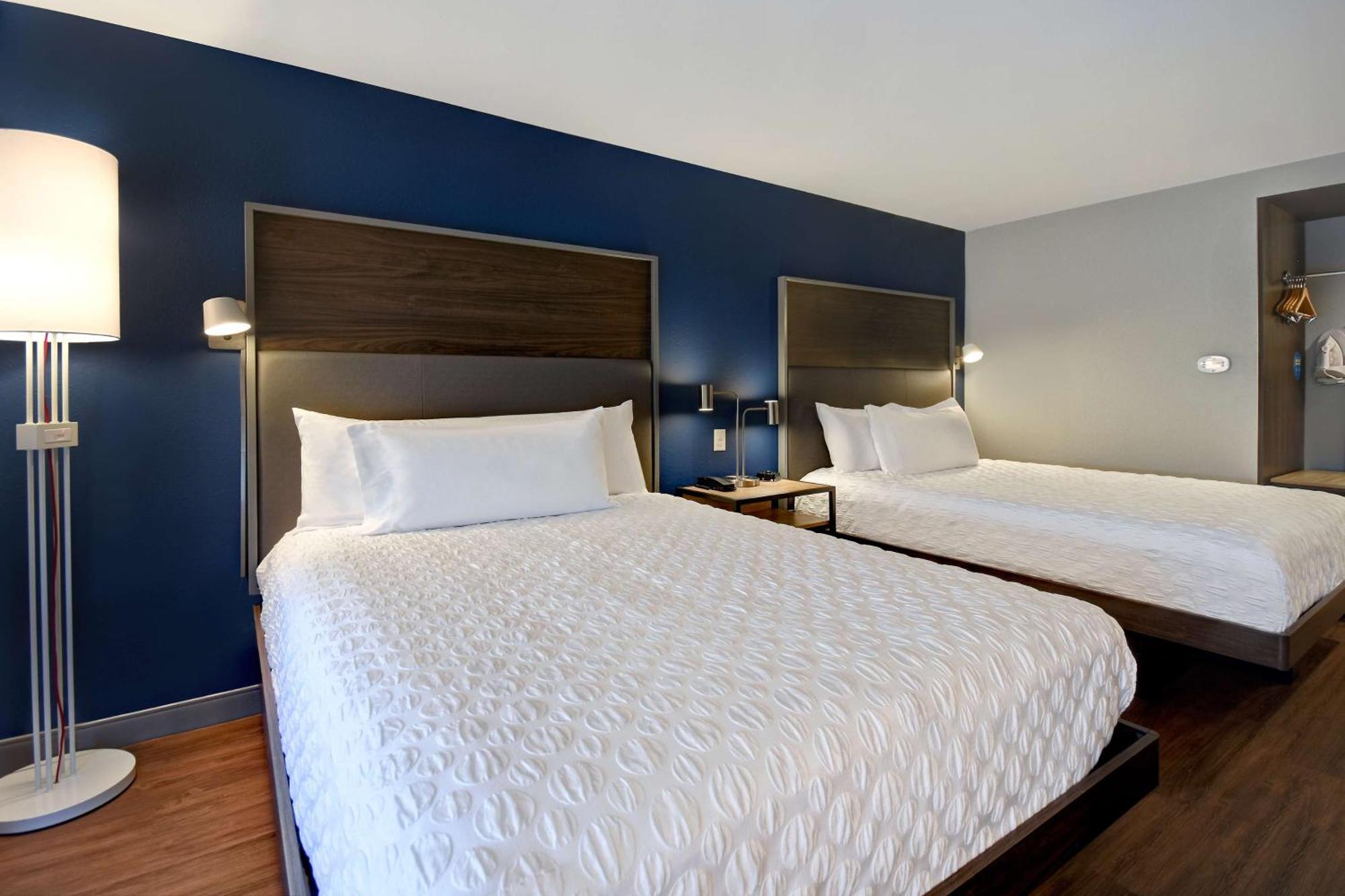Hotel Tru By Hilton Concord, Nh Exterior foto